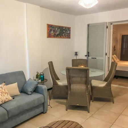 De La Plaine 8 Pers Casa de Férias *